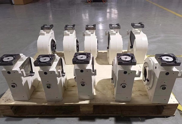 艾思捷定制玻璃、陶瓷行業(yè)專用減速機(jī).jpg